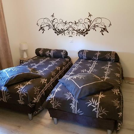 Gite Le Petit Pied-A-Terre La Chapelle-Saint-Sauveur  외부 사진